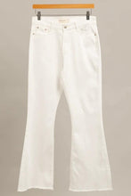 Load image into Gallery viewer, Sateen Stretch Flare Jeans