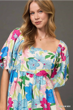 Load image into Gallery viewer, Floral Print Dress With Scallop Neckline