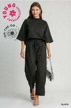 Load image into Gallery viewer, Solid Jogger Pants