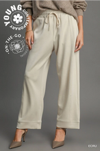Load image into Gallery viewer, Solid Jogger Pants