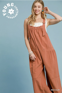 Sleeveless Silhouette Jumpsuit
