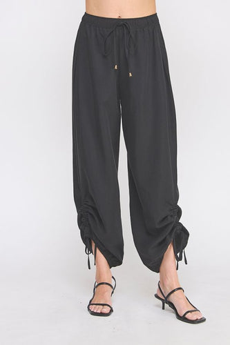 Drapey Twill Adjustable Scrunch Jogger