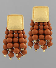 Load image into Gallery viewer, Square&amp; Wood Fringe Earrings