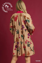 Load image into Gallery viewer, Floral Print Mini Dress