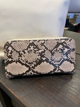 Load image into Gallery viewer, White Handbag with Snake Trim