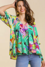 Load image into Gallery viewer, Floral V-Neck Top