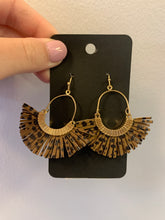 Load image into Gallery viewer, Leather Tassel Fan Earring